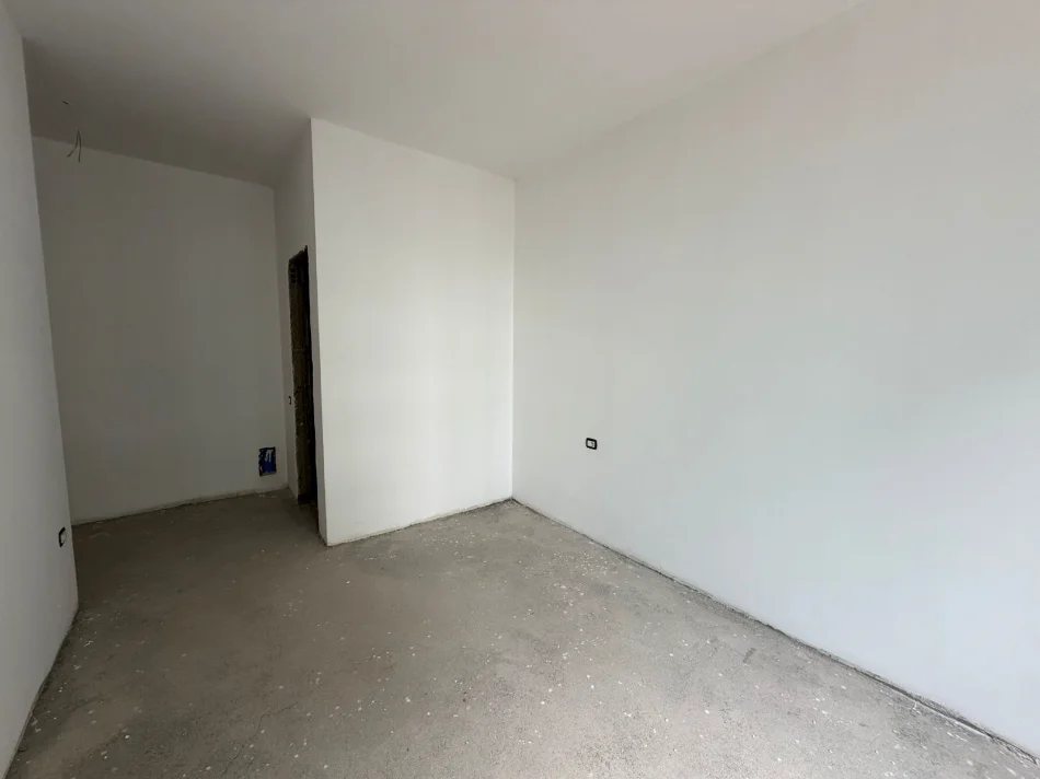 Tirane, shitet apartament 2+1 Kati 6, 109 m² 174.368 € (Porcelan)