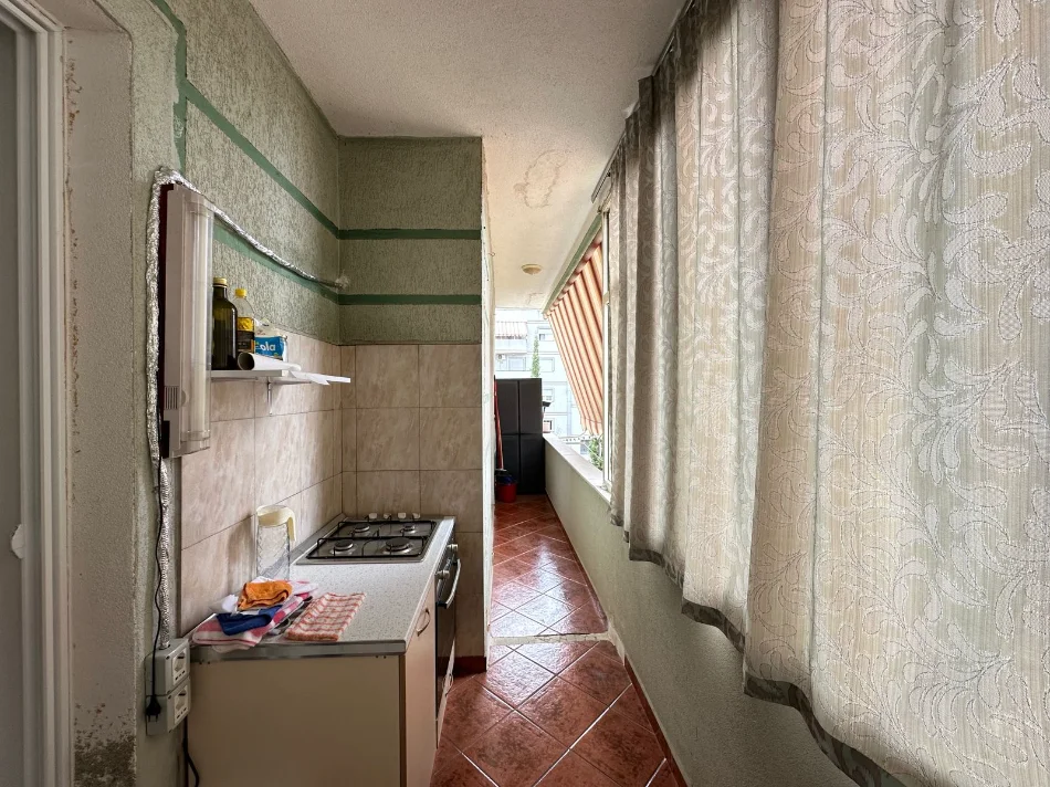 Tirane, shitet apartament 2+1 Kati 3, 98 m² 147.000 € (Fresk)