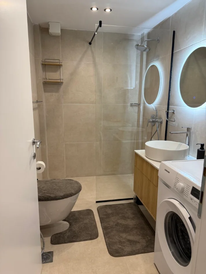 Tirane, jepet me qera apartament duplex Dublex Kati 1, (rruga e kavajes)