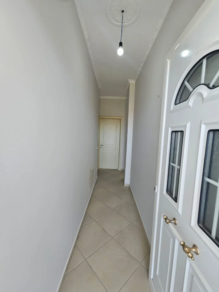 Durres, jepet me qera apartament 2+1+Aneks+Ballkon Kati 2, 150 m² 350 € 
