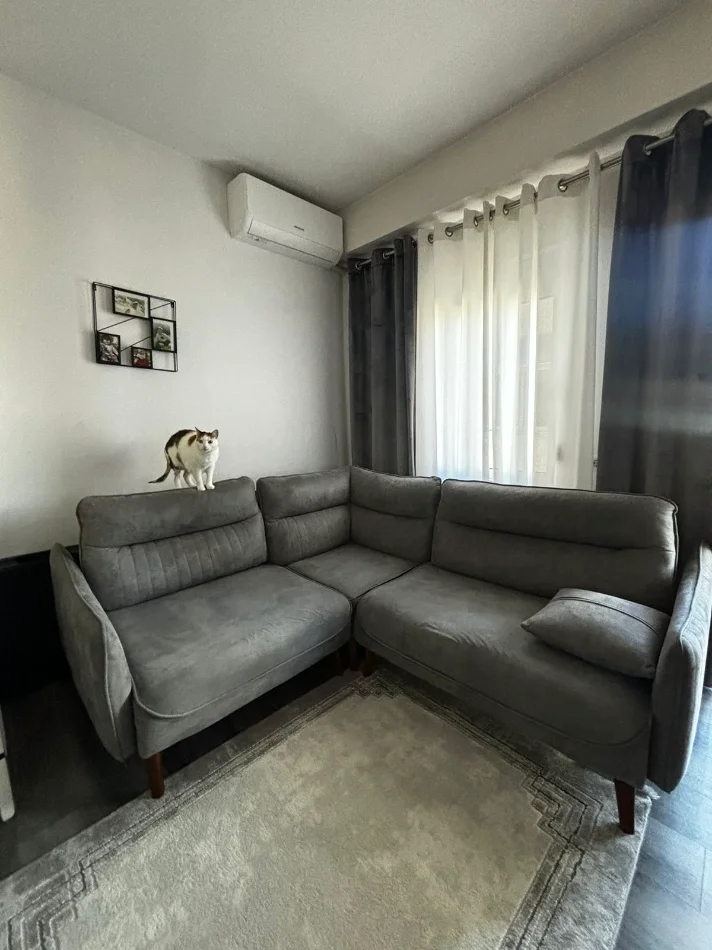 Tirane, shitet apartament 1+1+Ballkon Kati 4, 61 m² 120.000 € (Materniteti i Ri)