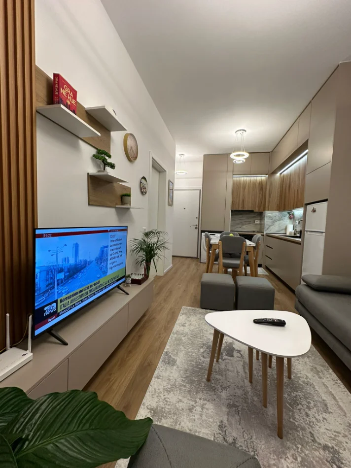 Tirane, jepet me qera apartament 1+1 Kati 6, 60 m² 450 € (REZIDENCA KADIU)
