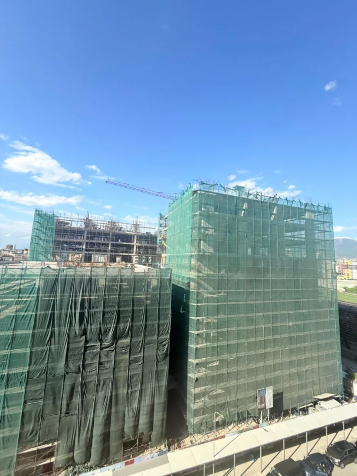 Tirane, shitet apartament 1+1+Ballkon , 82 m² 215.500 € (United Towers, Parku Olimpik)