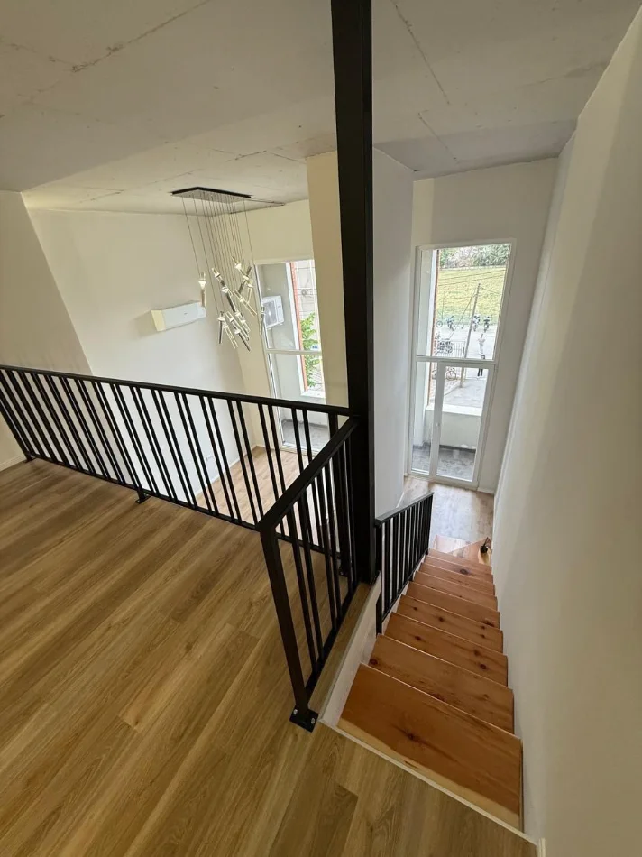 Tirane, jepet me qera zyre Kati 1, 60 m² 450 € (GOLDEN PARK 3)