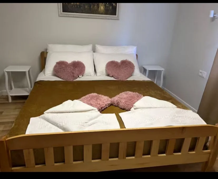 Tirane, jepet me qera apartament 1+1 , 55 m² , 55 000 Leke(Bulevardi Zogu I)