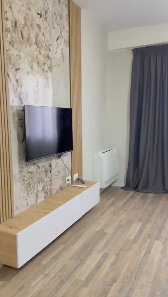 Tirane, jepet me qera apartament 1+1+Ballkon Kati 2, 66 m² 500 € (Astir)