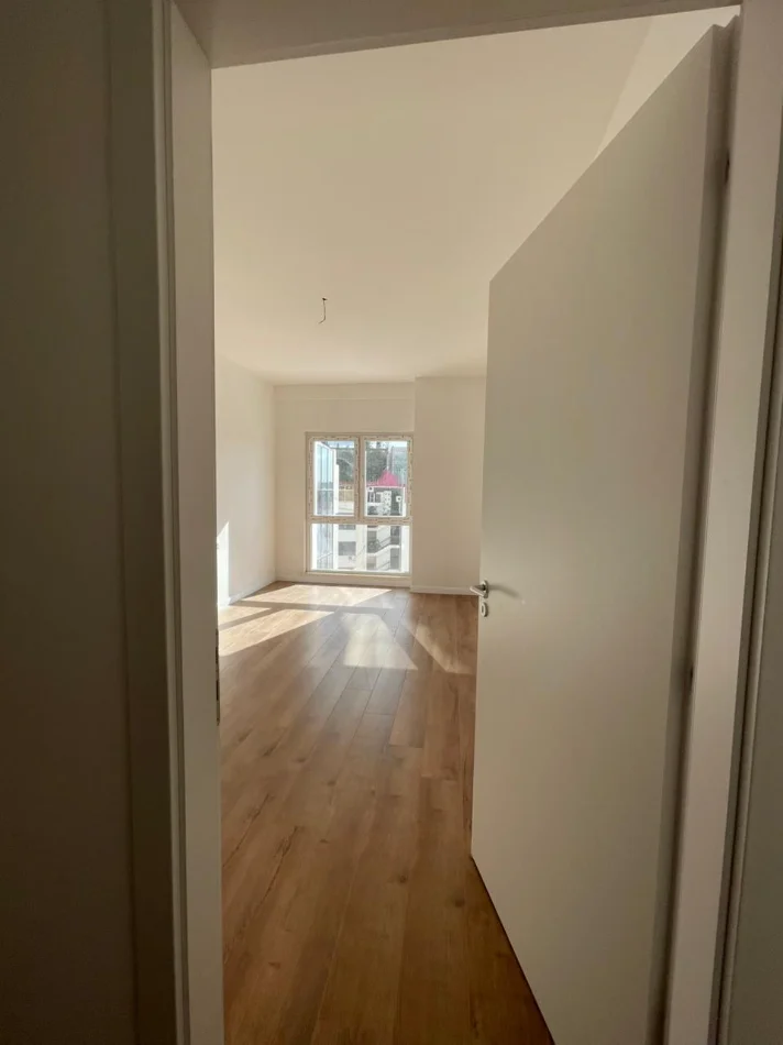 Tirane, shitet apartament 2+1+Ballkon Kati 8, 119 m² 286.320 € (Zogu i Zi)