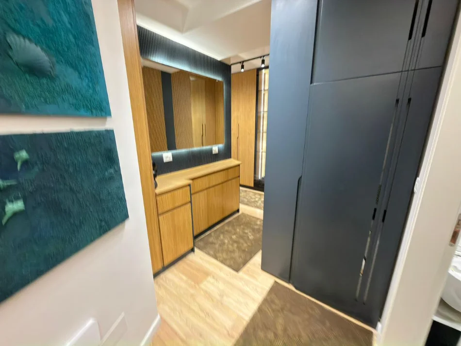 📣Qera Apartment 2+1+2 📍Kodra e Diellit 🛣️Pran New York ✨✨💶 Cmimi : 100,000 lek  💶Cmimi:110.000 lek me parkim