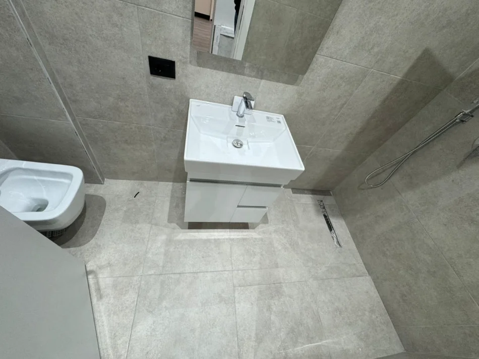 Tirane, jepet me qera apartament 1+1 Kati 2, 450 € (5 maji)