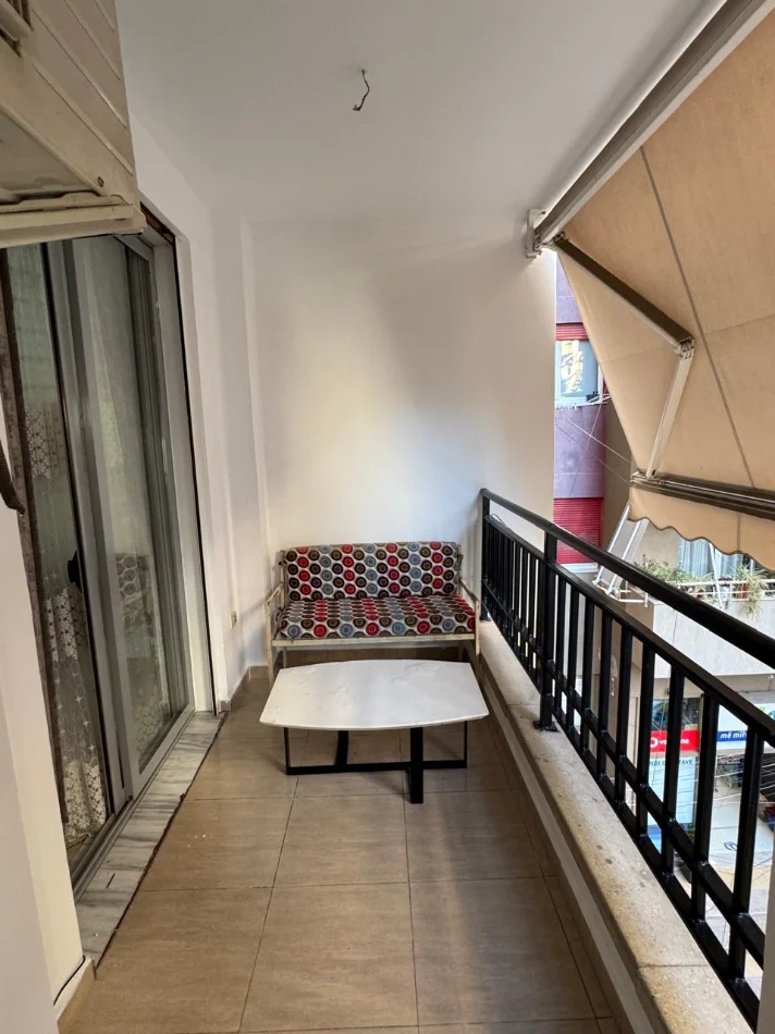 Tirane, shitet apartament 3+2+2 Ballkon, Teodor Keko , TIRANE