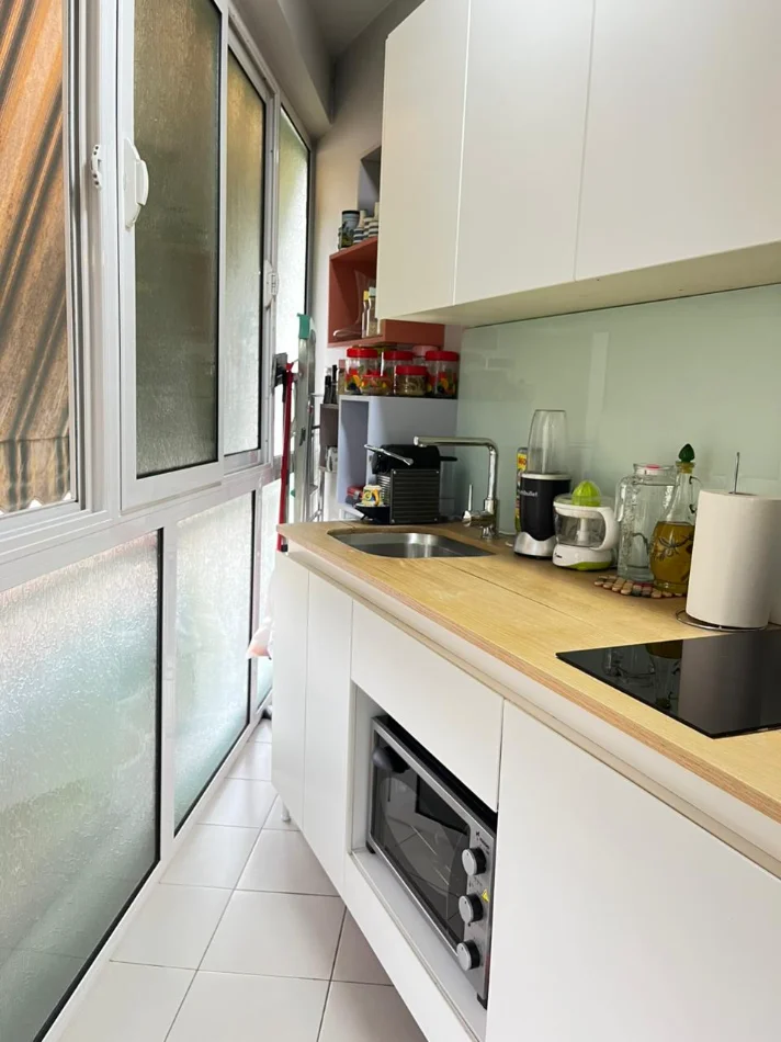 Tirane, shitet apartament 2+1+Ballkon Kati 3, 71 m² 175.000 € (ish Parku)