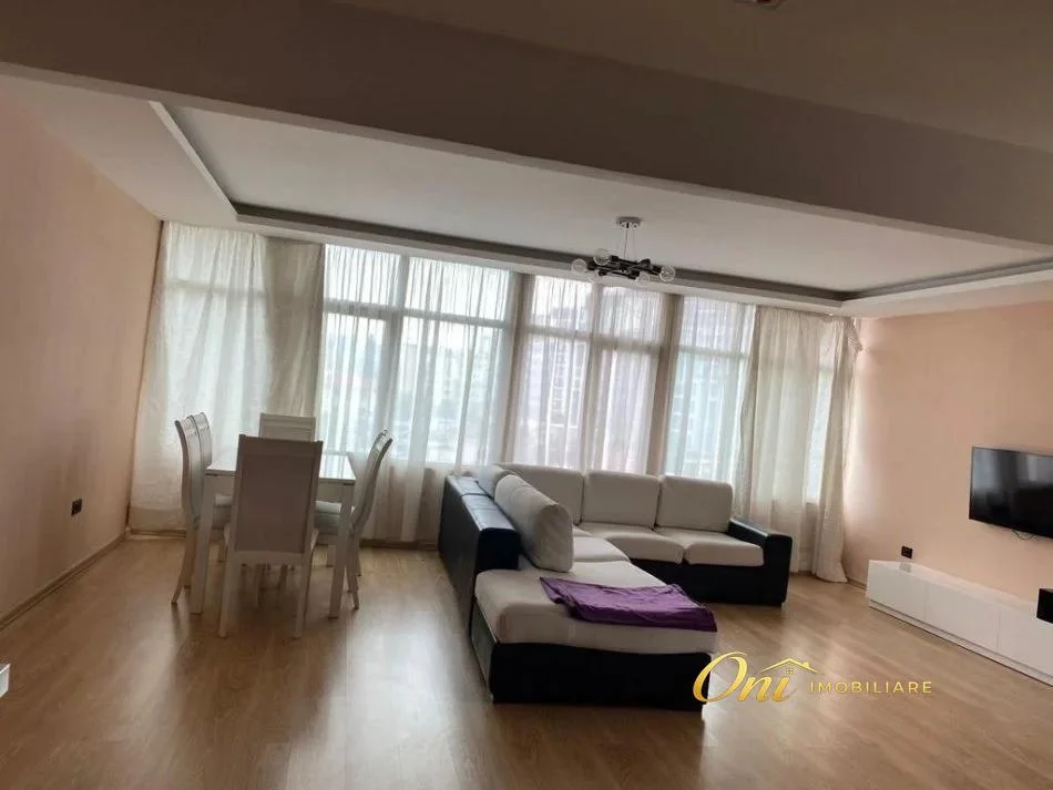 Tirane, jepet me qera apartament 2+1 Kati 2, 80 m² 650 € (DRITAN HOXHA)