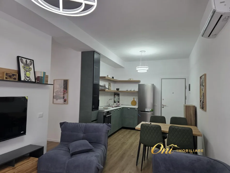 Tirane, jepet me qera apartament 2+1 Kati 8, 75 m² 500 € (KOMPLEKSI KADIU)
