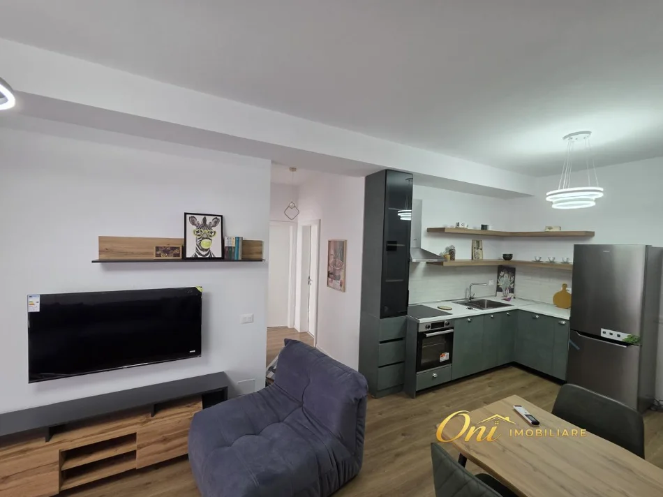 Tirane, jepet me qera apartament 2+1 Kati 8, 75 m² 500 € (KOMPLEKSI KADIU)