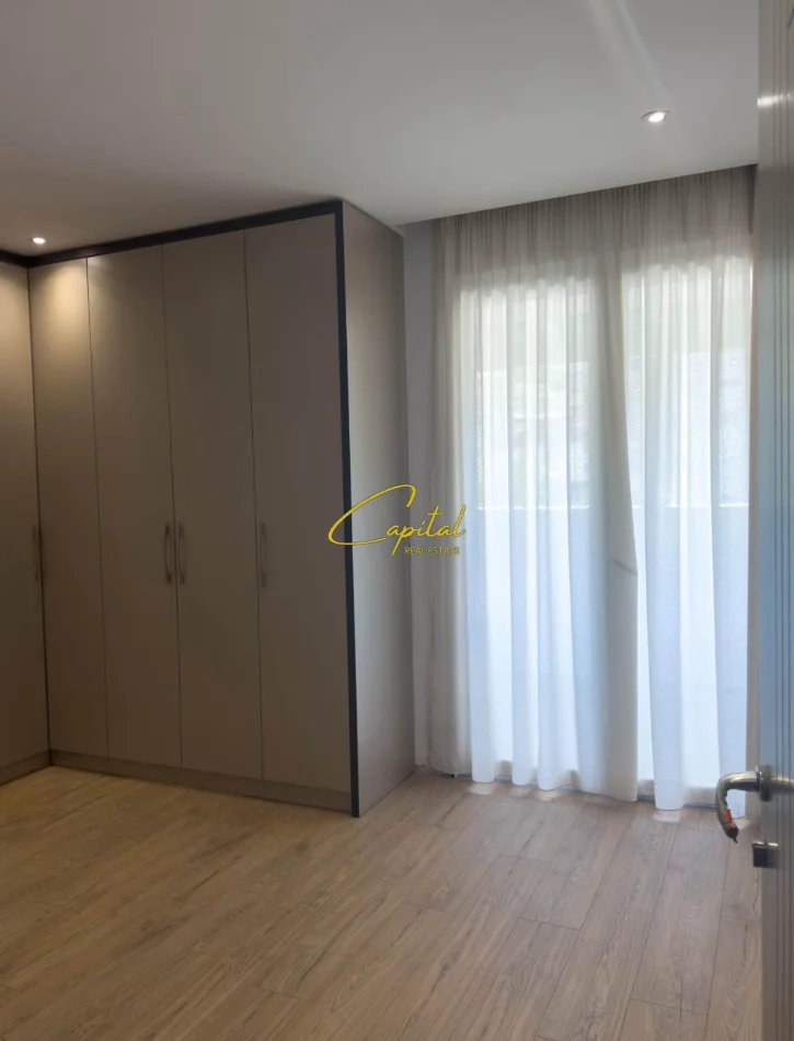 Tirane, shitet apartament 2+1 Kati 5, 82 m² 140.000 € (FRESKU)