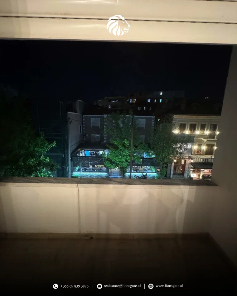 Tirane, jap me qera apartament 3+1 , 100 m² 800 € 