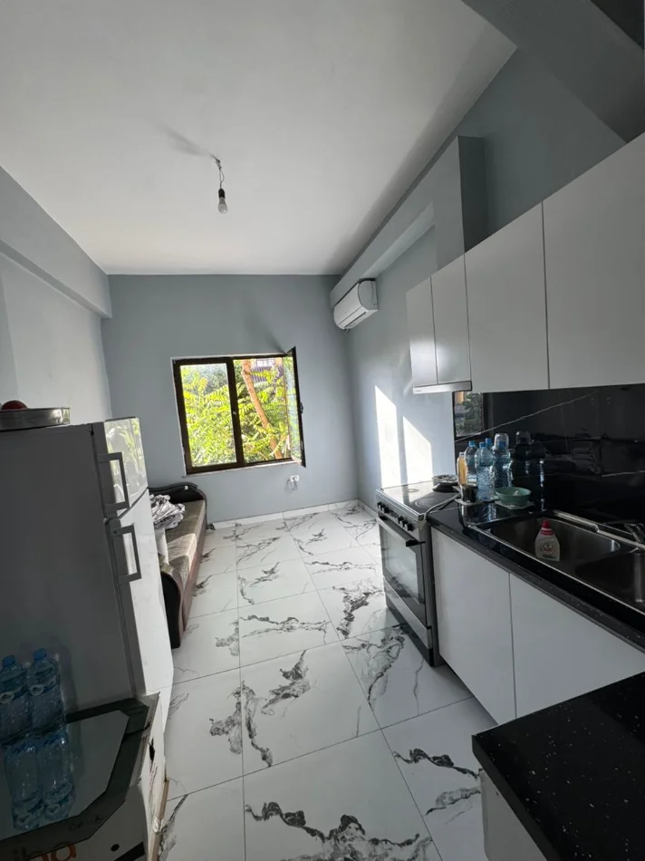 Shqiperi, shitet apartament 1+1+Ballkon Kati 3, 48 m² 125.000 € 