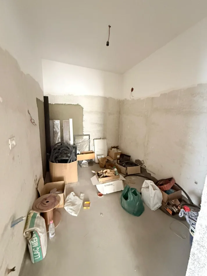 Tirane, shitet apartament 2+1 , 240 m² 420.000 € (NIKU KONSTRUKSION)