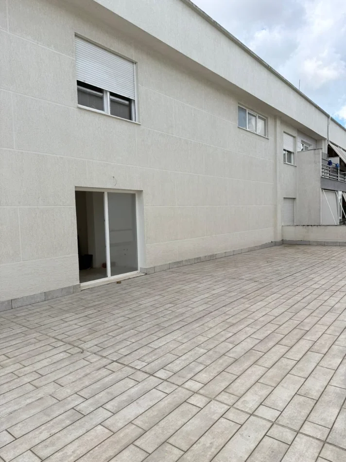 Tirane, shitet apartament 2+1 , 240 m² 420.000 € (NIKU KONSTRUKSION)