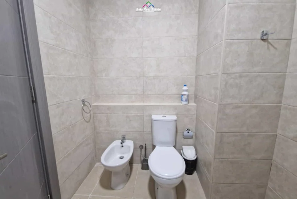 Tirane, jepet me qera apartament 2+1 Kati 1, 100 m² 630 € (5 maj)