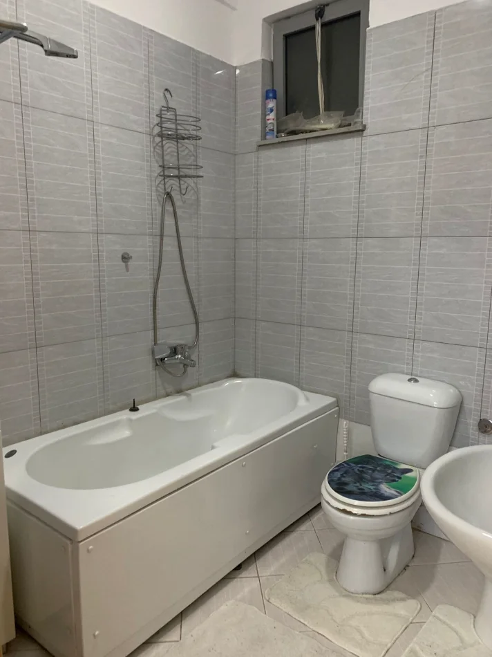🏡 Jepet me Qera Apartament 2+1+2 ne Astir afer Oslo Bar , 550 MIJE LEKE