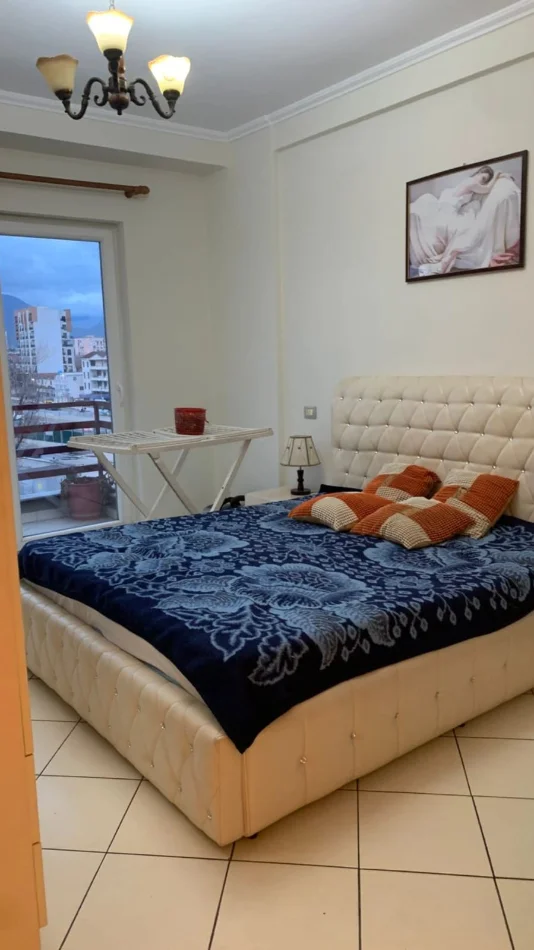 🏡 Jepet me Qera Apartament 2+1+2 ne Astir afer Oslo Bar , 550 MIJE LEKE