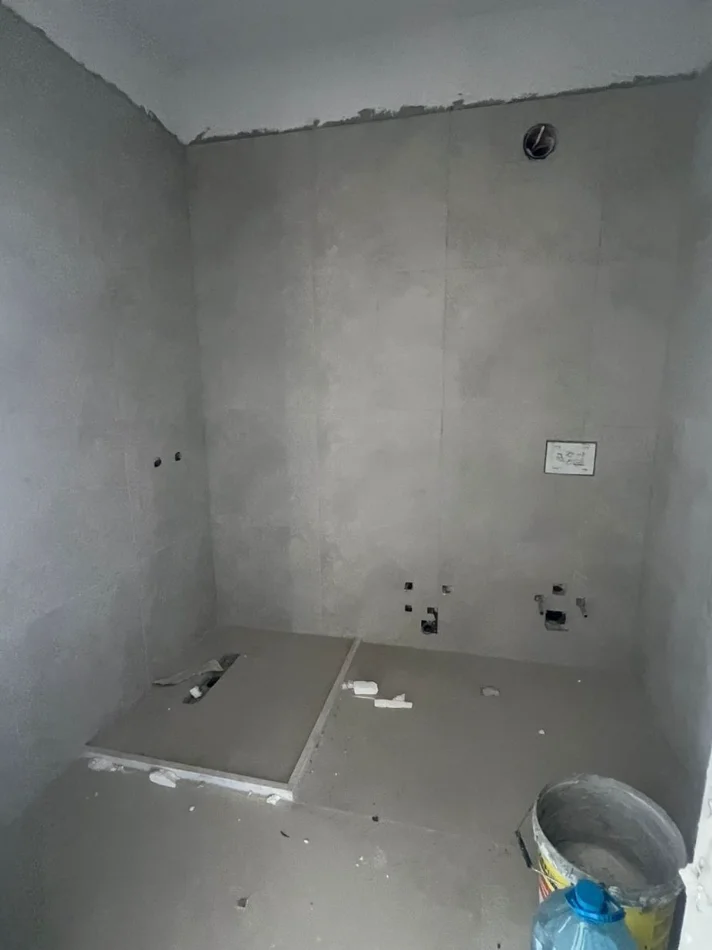Tirane, shitet apartament 1+1 Kati 3, 65 m² 110.000 € (OXHAKU)