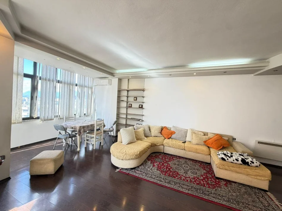 Tirane, shes apartament 2+1 Kati 5, 112 m² 263.000 € (bill klinton)