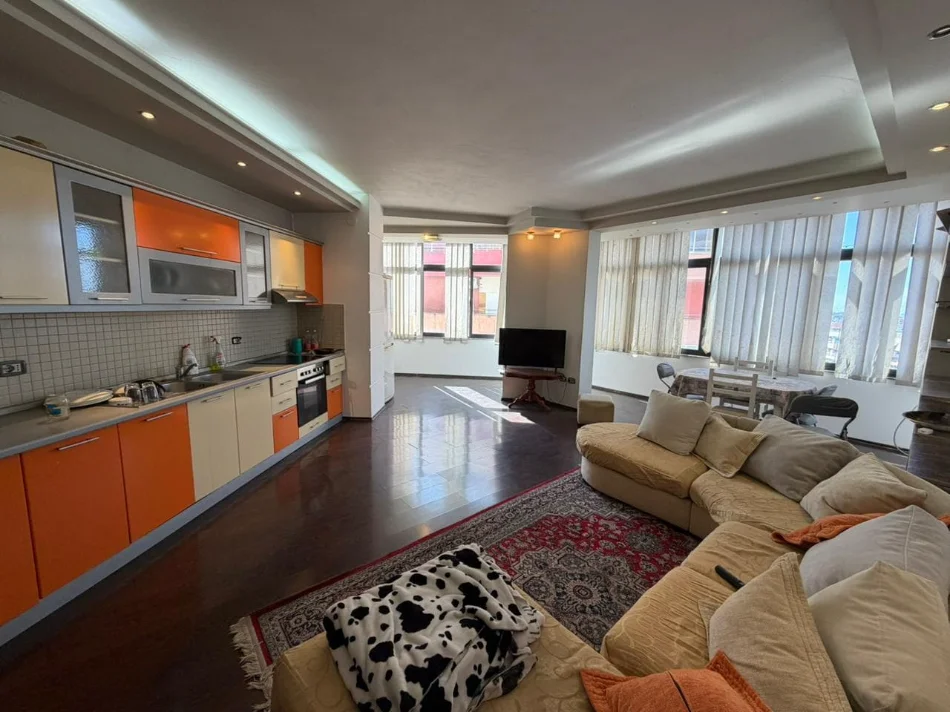Tirane, shes apartament 2+1 Kati 5, 112 m² 263.000 € (bill klinton)