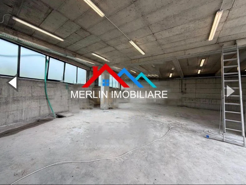 Tirane, jepet me qera ambjent biznesi Kati 0, 205 m² 1.300 € (PEZE-HELMES)