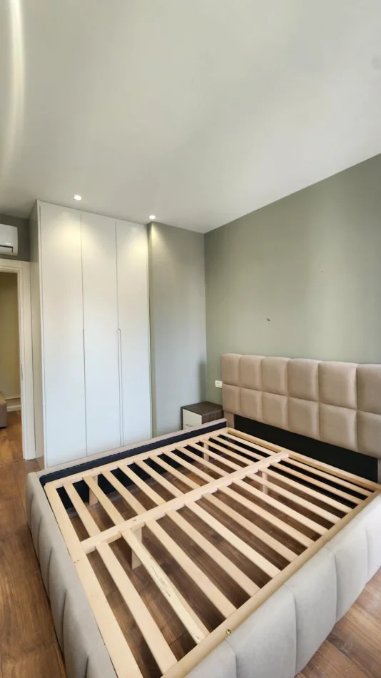 Tirane, shitet apartament 1+1+Aneks+Ballkon Kati 3, 53 m² 150.000 € (Mine Peza)