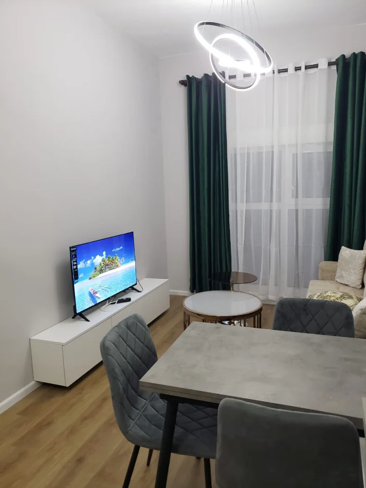 Tirane, jepet me qera apartament 1+1 Kati 2, (Ali Demi)