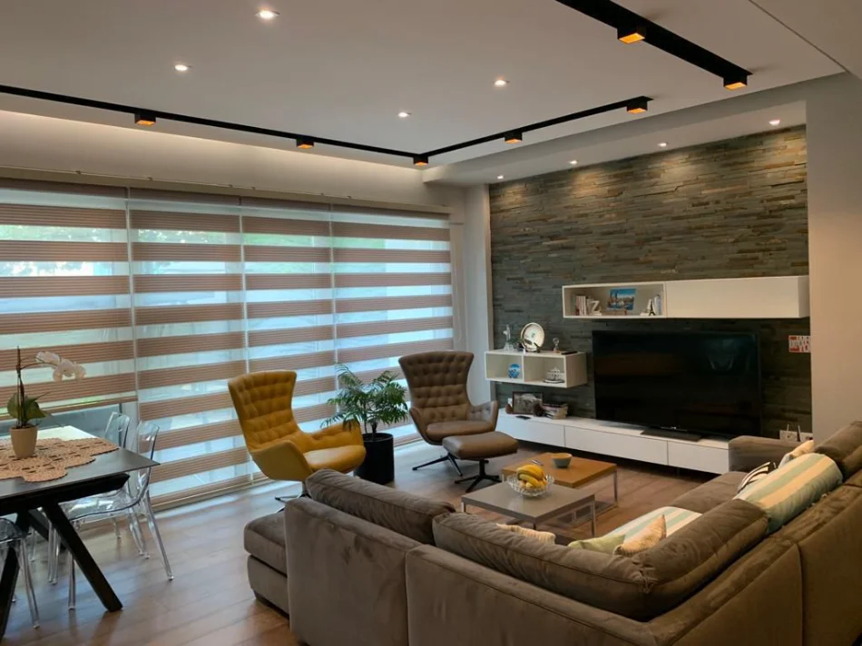 Tirane, shitet Vile 3 Katshe Kati 3, 411 m² 850.000 € (Ambasada Amerikane)