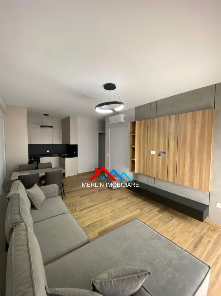 Tirane, jepet me qera apartament 1+1+Ballkon Kati 6, 78 m² 570 € (DON BOSKO)