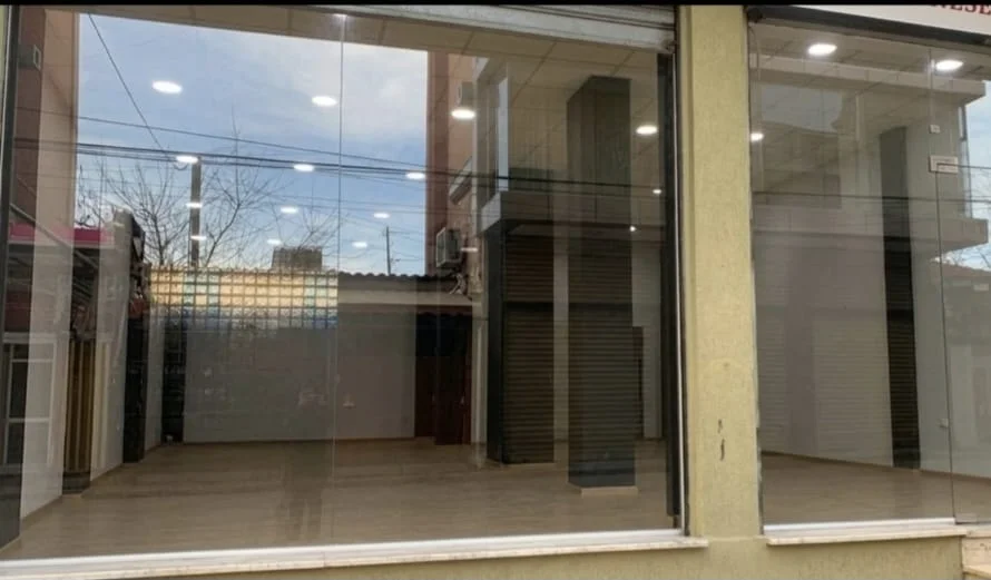 SHITET DYQAN TE  PROKURORIA   390.000 €