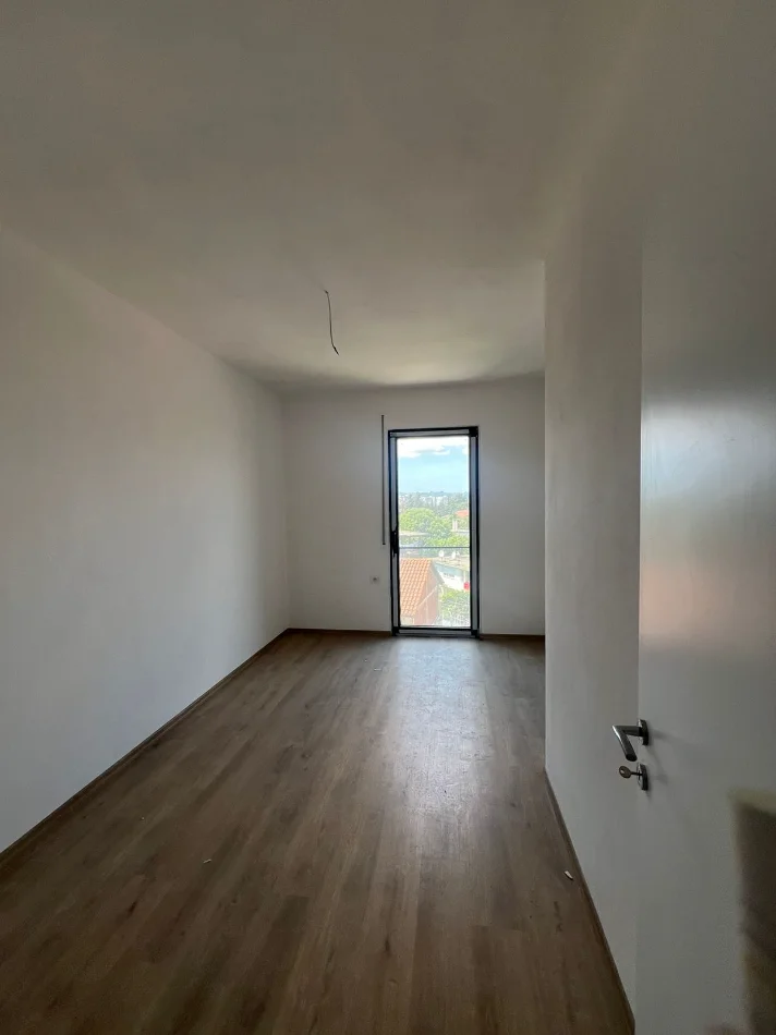Tirane, shitet apartament 2+1 Kati 3, 99 m² 185.000 € (Kompleksi Parallel Living , Don Bosko)