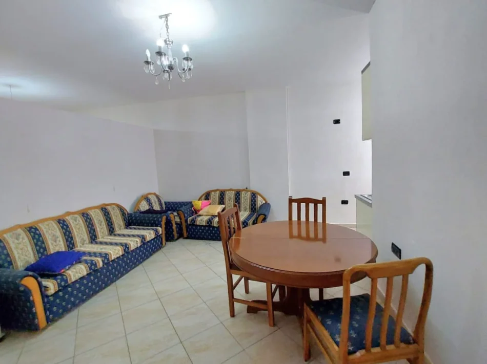 🏠 Me Qera: Apt. 2+1 & 1 Bllk (Fresk - Dega Thesarit )🔥Zonë e qetë || 100% e kompletuar 🫨 40,000 Lekë / Muaj💶