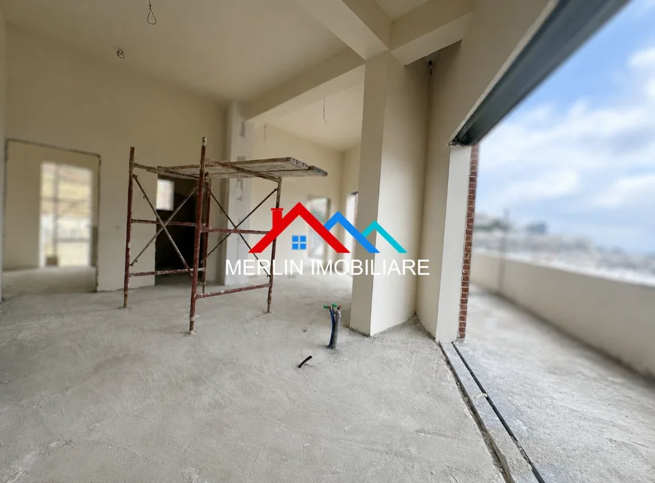 Tirane, shitet apartament 2+1+Ballkon Kati 1, 125 m² 196.000 € (KODRA E DIELLIT,2)