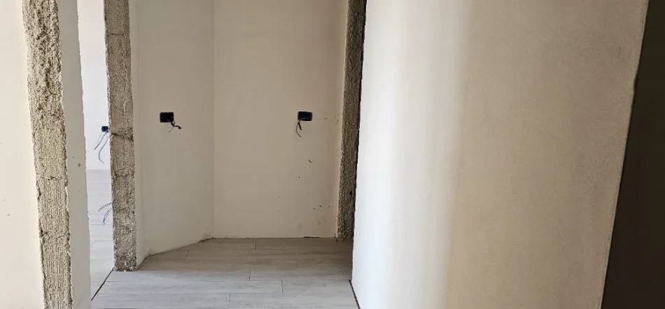 Tirane, shitet apartament 1+1 Kati 4, 80 m² 112.420 € (URBAN GATE)