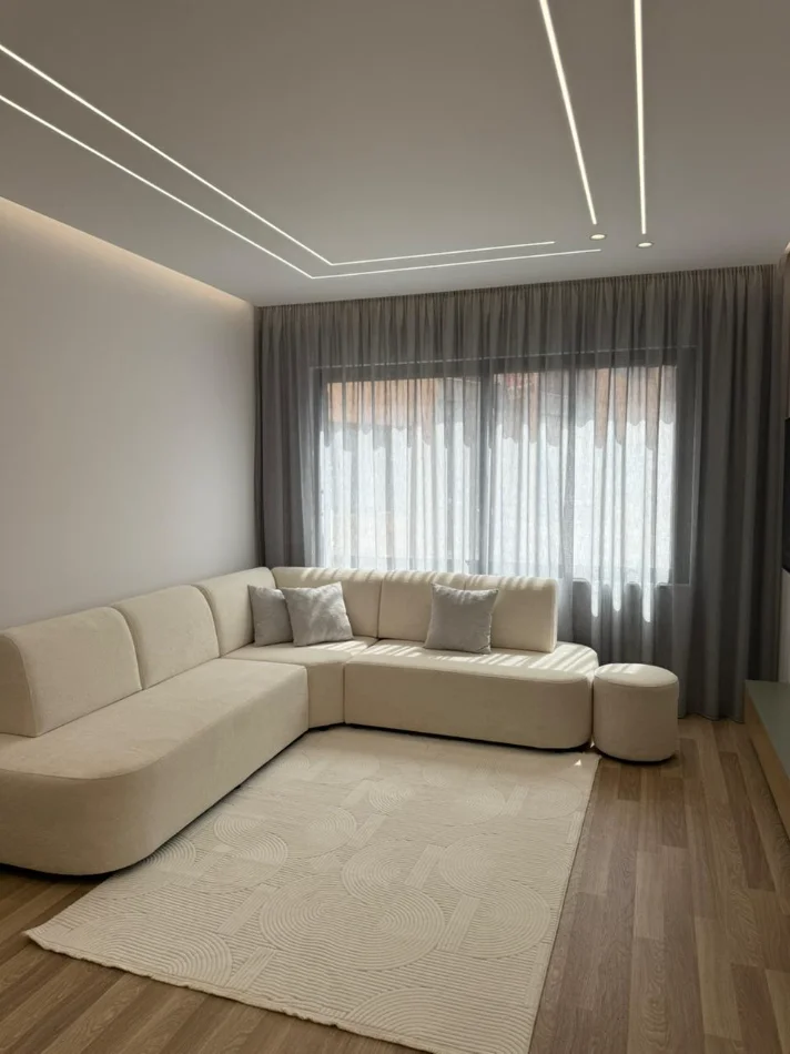 Tirane, shitet apartament 1+1 Kati 4, 61 m² 120.000 € (Bulevardi Migjeni)
