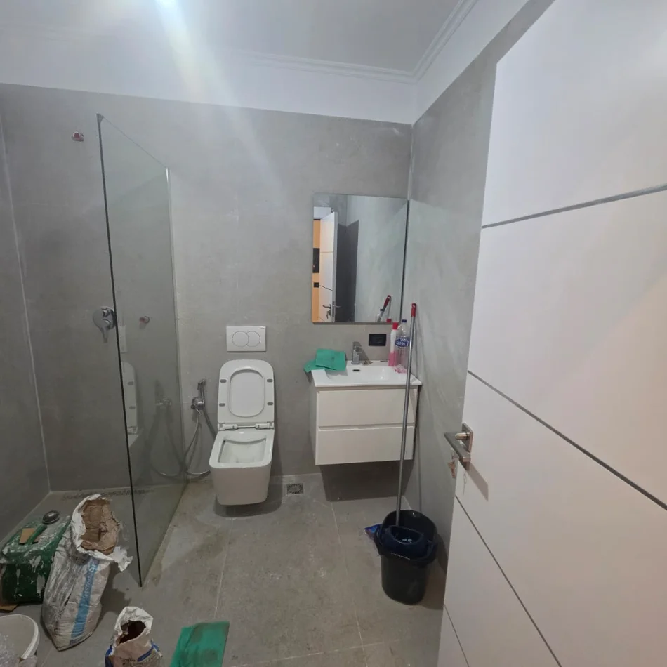 Tirane, shitet apartament 2+1 Kati 8, 109 m² 130.800 € (UNIVERS CITY)