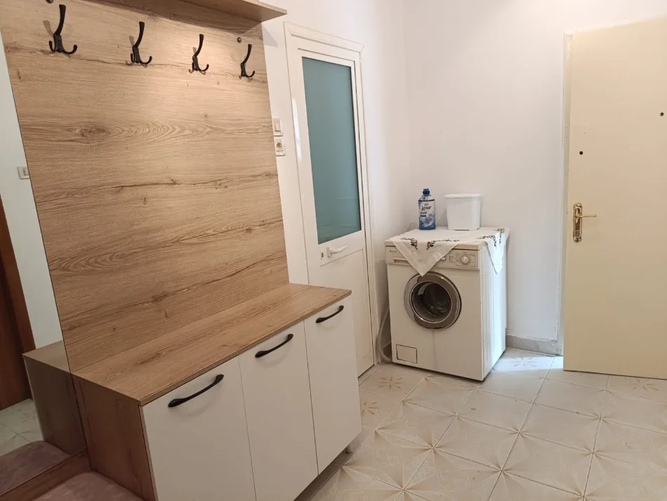 Tirane, jepet me qera apartament 2+1+Aneks Kati 2, 75 m² 500 €