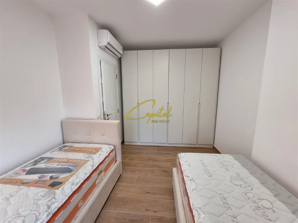 Tirane, jepet me qera apartament 2+1 Kati 8, 100 m² 800 € (RRUGA KONGRESI I MANASTIRIT)