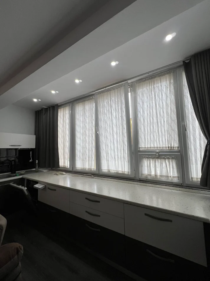 Tirane, shes apartament 2+1+Ballkon Kati 6, 90 m² 189.000 € (Ish-Fusha e Aviacionit)