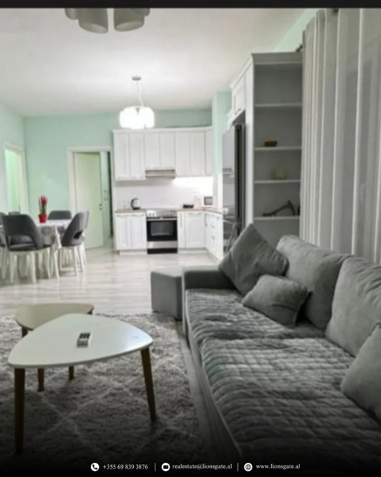 Tirane, jap me qera apartament 2+1+Aneks+Ballkon , 100 m² 900 € 