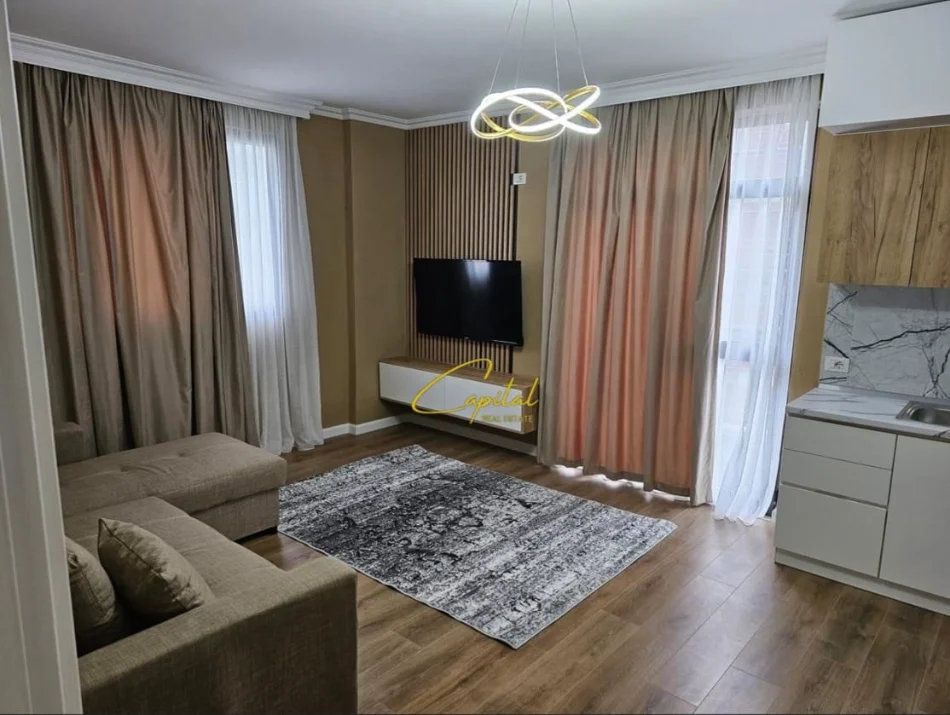 Tirane, jepet me qera apartament 2+1 Kati 4, 80 m² 550 € (RRUGA E DIBRES)