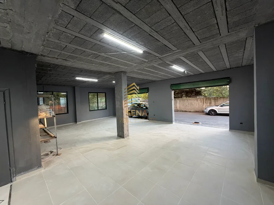 Tirane, jepet me qera magazine Kati 0, 95 m² 750 € (Don Bosko)