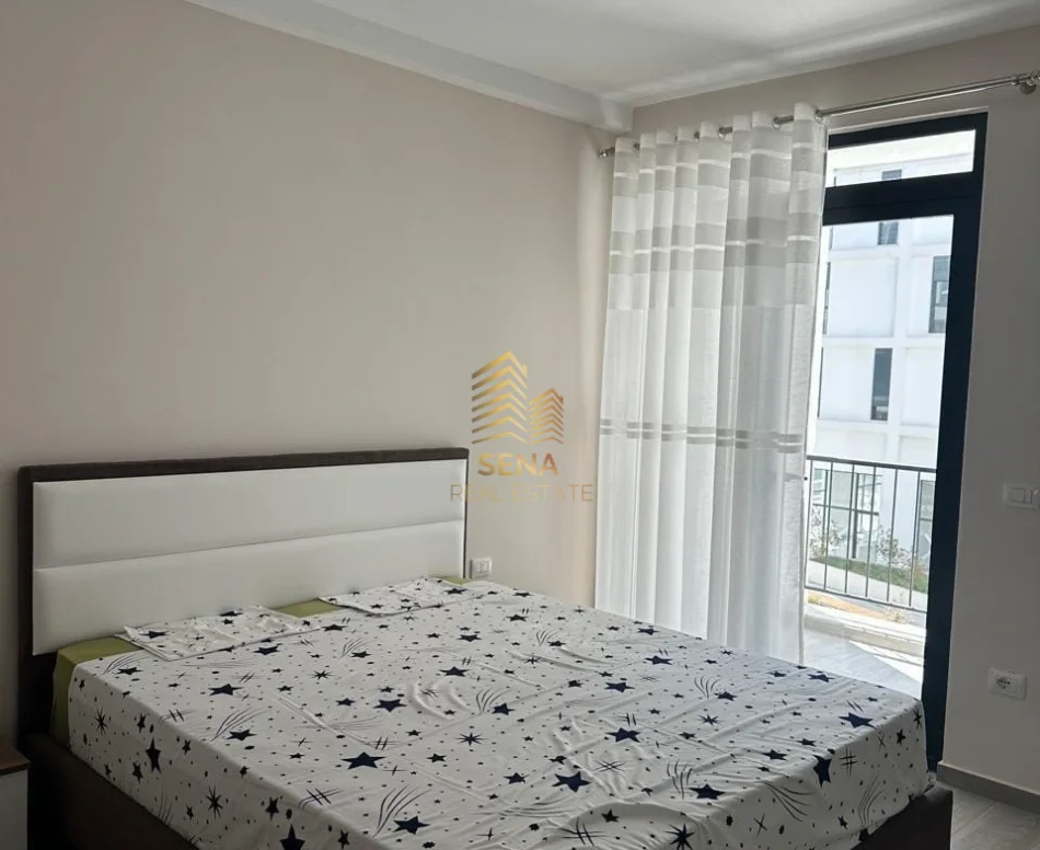 Tirane, jepet me qera apartament 1+1+Ballkon Kati 1, 78 m² 400 € (Rruga 5 Maji)
