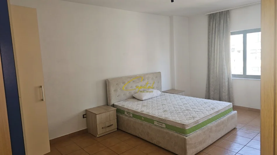 Tirane, jepet me qera apartament 2+1 Kati 8, 80 m² 550 € (21 DHJETORI)