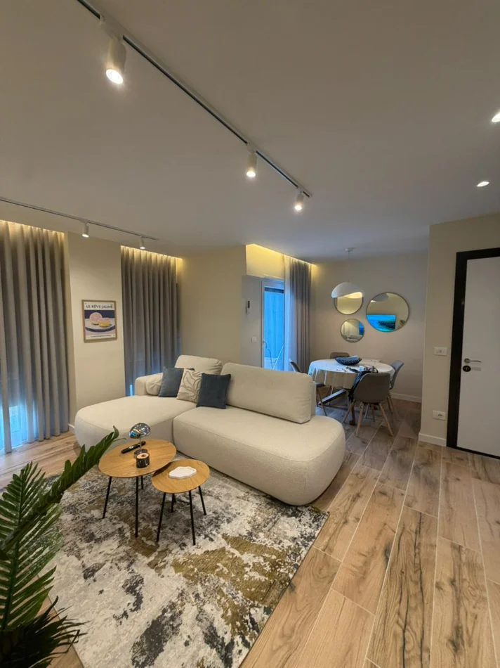 Durres, shitet apartament 1+1 Kati 5, 60 m² 110.000 € (Golem)